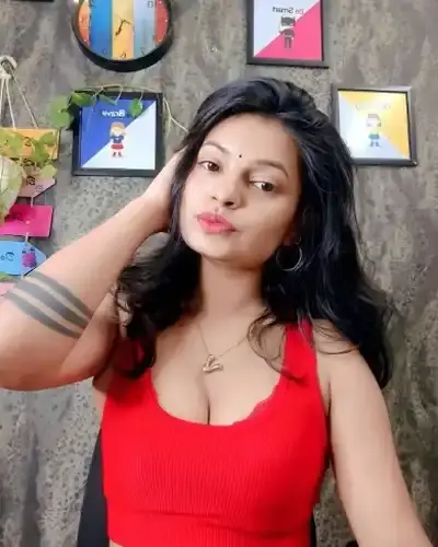 Call Girls Service in Sundar Nagar
